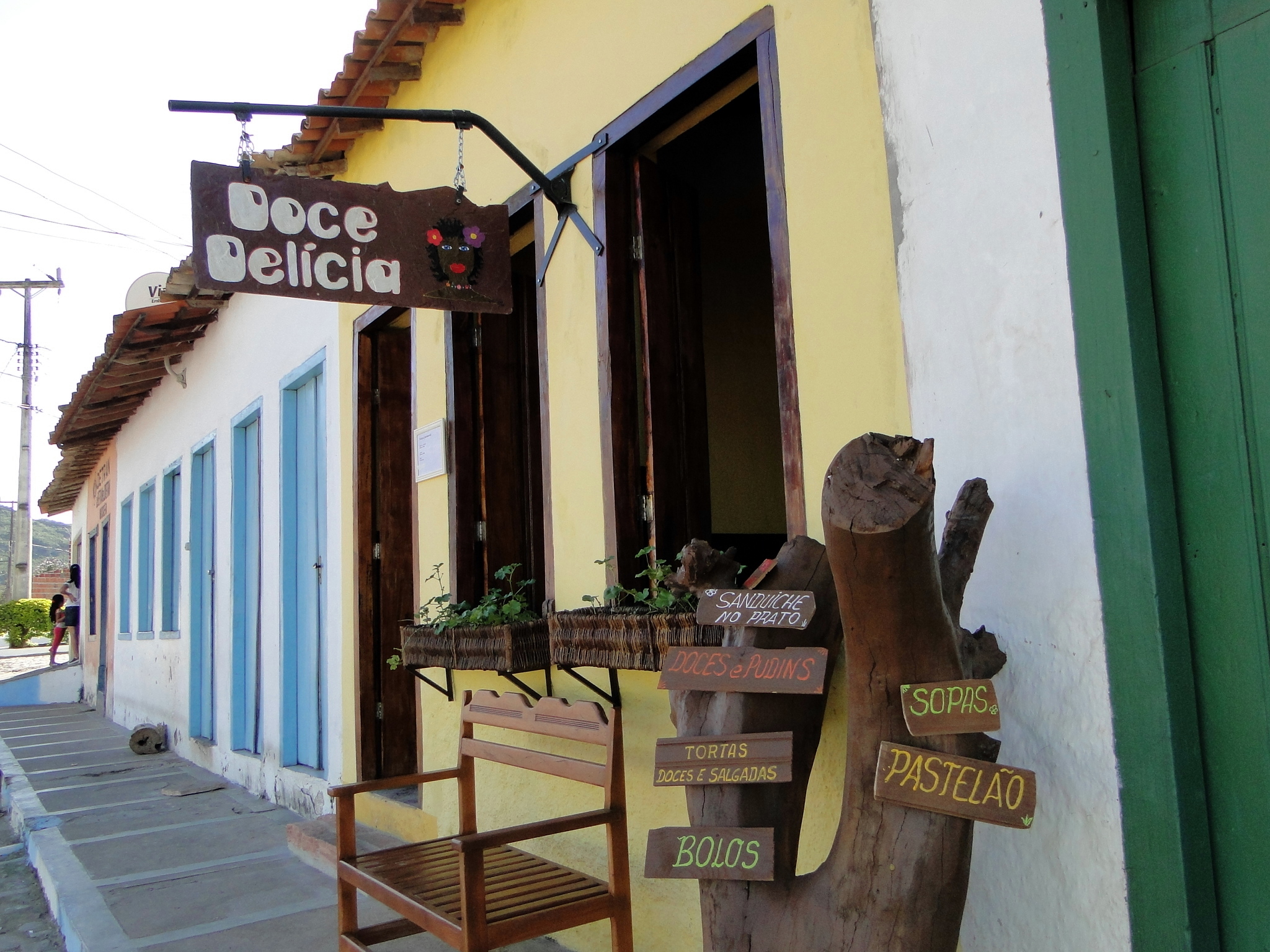 Lanches e doces em Mucugê: Doce Delícia